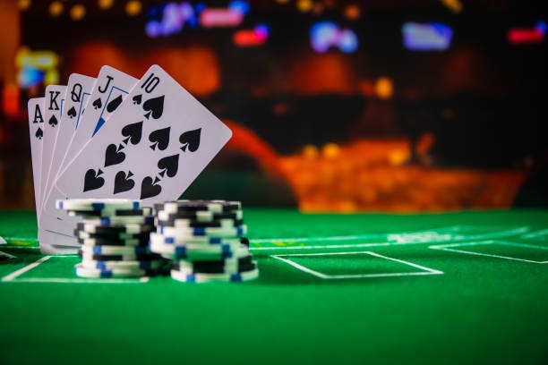 kratonbola game lobby showing football, live-dealer, and slot categories available after DANA deposit